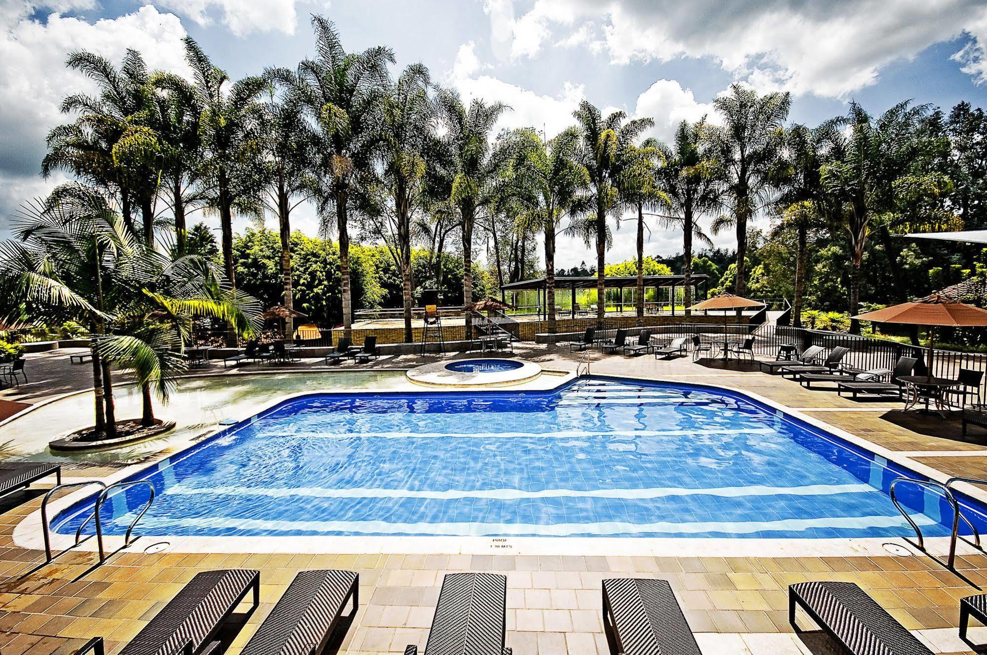 Movich Hotel Las Lomas Rionegro Eksteriør bilde Club House